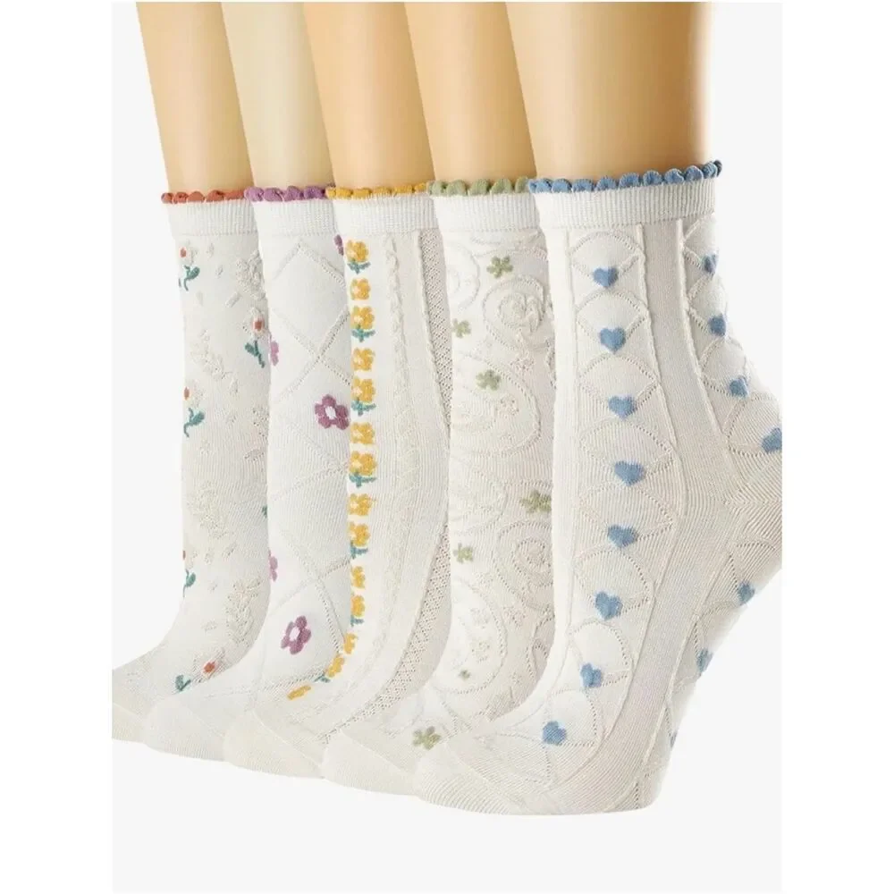 NEW Floral & Heart Pattern Ankle Socks